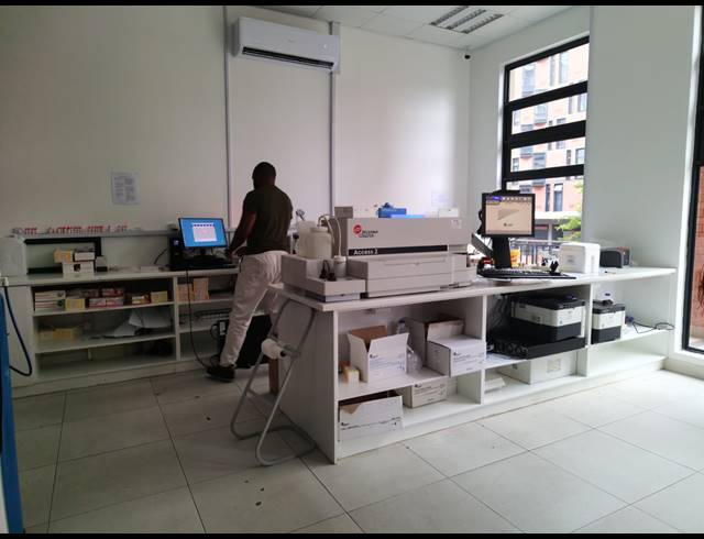 104M² MEDICAL SUITE FOR SALE IN UMHLANGA RIDGE